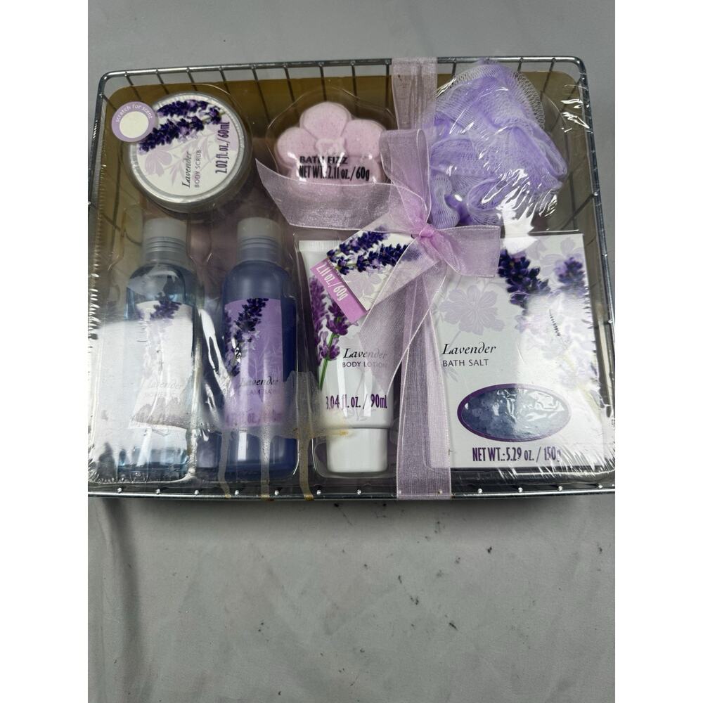Lavender Spa Gift Basket Set Bath Salts Lotion Scrub Shower Gel Loofah NIP - Picture 2 of 5